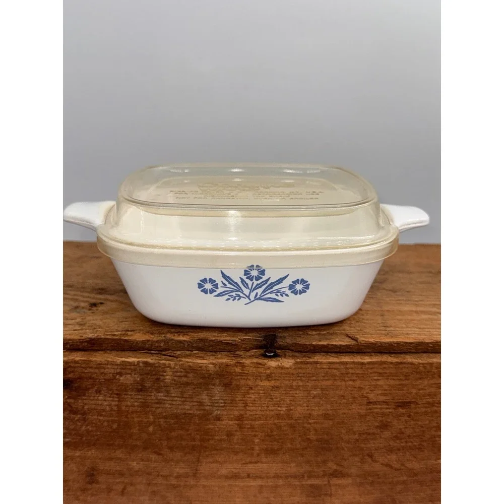 Vintage Corning Ware Blue Cornflower P-41 Petite Pan with Plastic Storage Lid